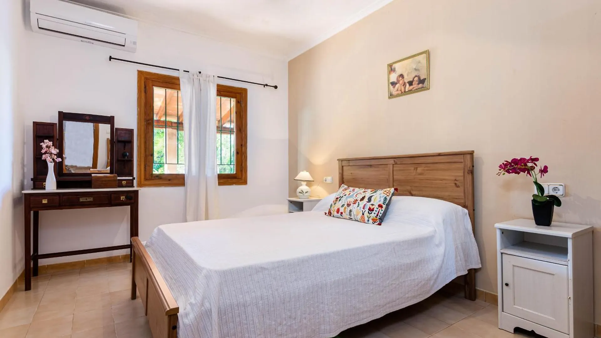 Yourhouse Es Canyar Villa Selva  Spain