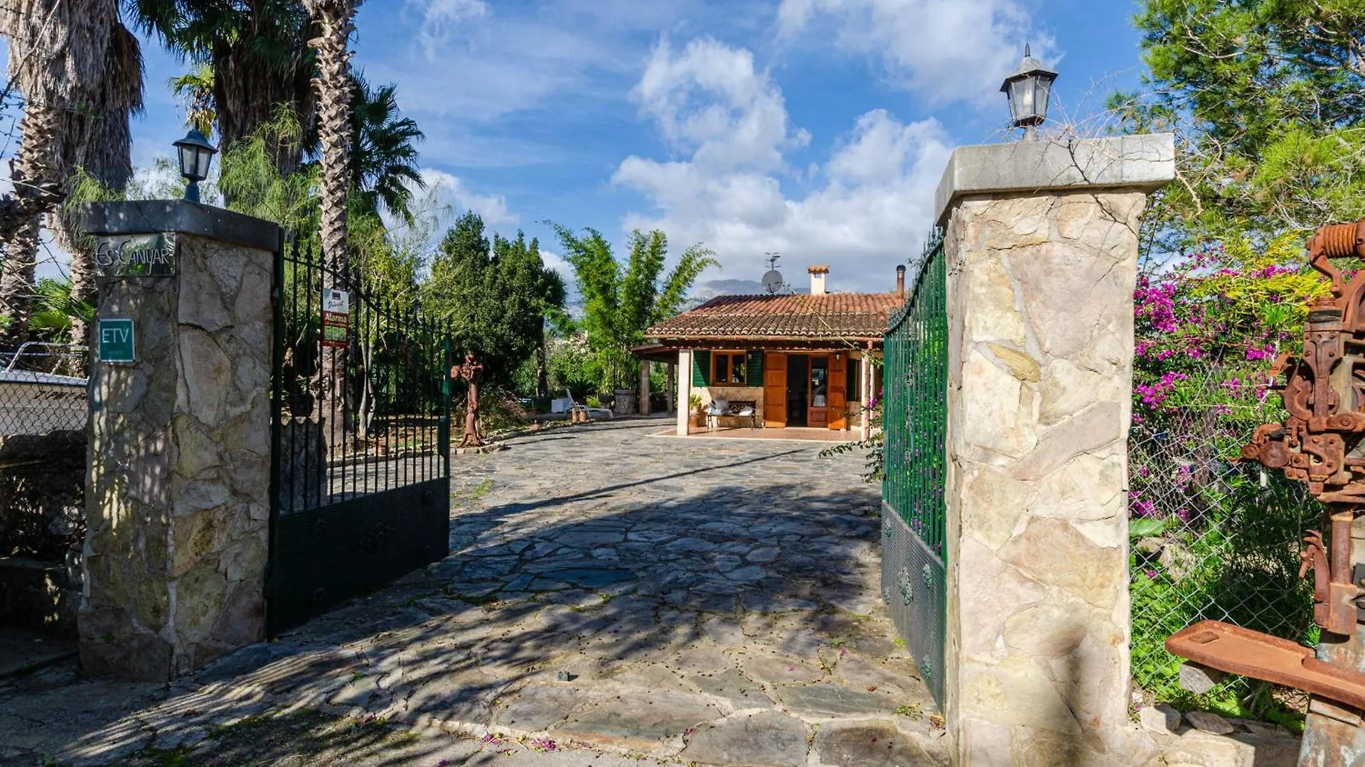 Yourhouse Es Canyar Villa Selva   Selva (Mallorca)