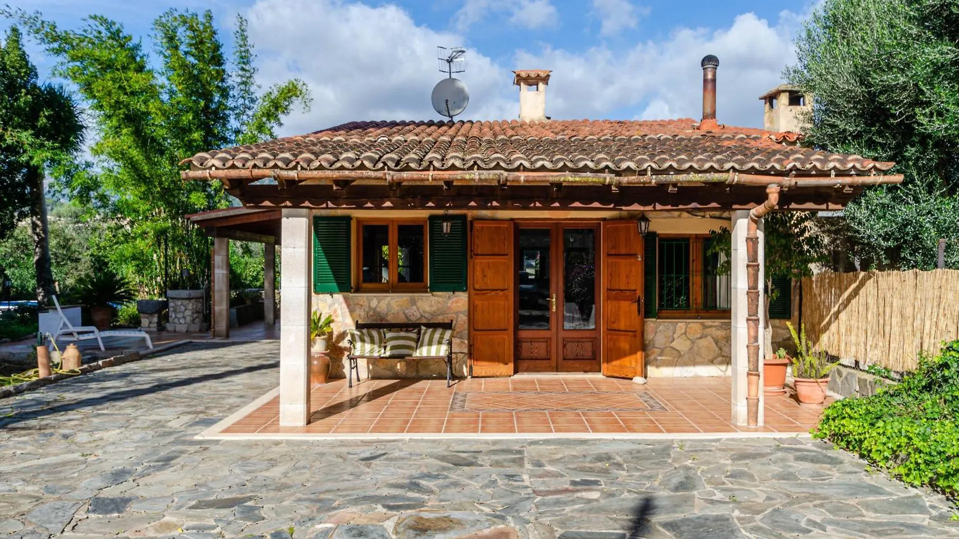 Yourhouse Es Canyar Villa Selva  Spain